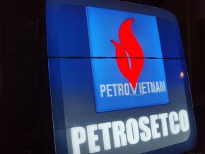 Mặt dựng Alu chữ nổi 05